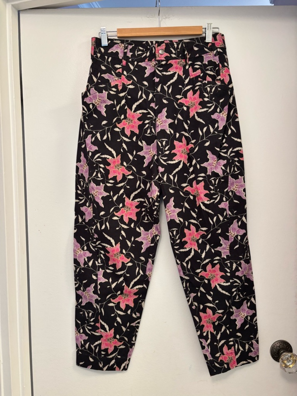 Isabel Marant Gubaia Faded Night floral pants, cotton side pockets. 38